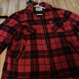 LARGE VINTAGE LONG MEN’S WOOLRICH WOOL PLAID JACKET COAT CRUISER